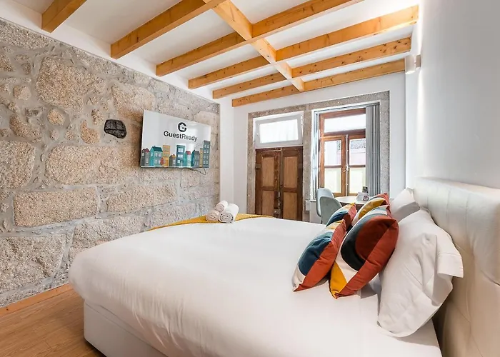 Guestready - Miragaia Stone & شقة *